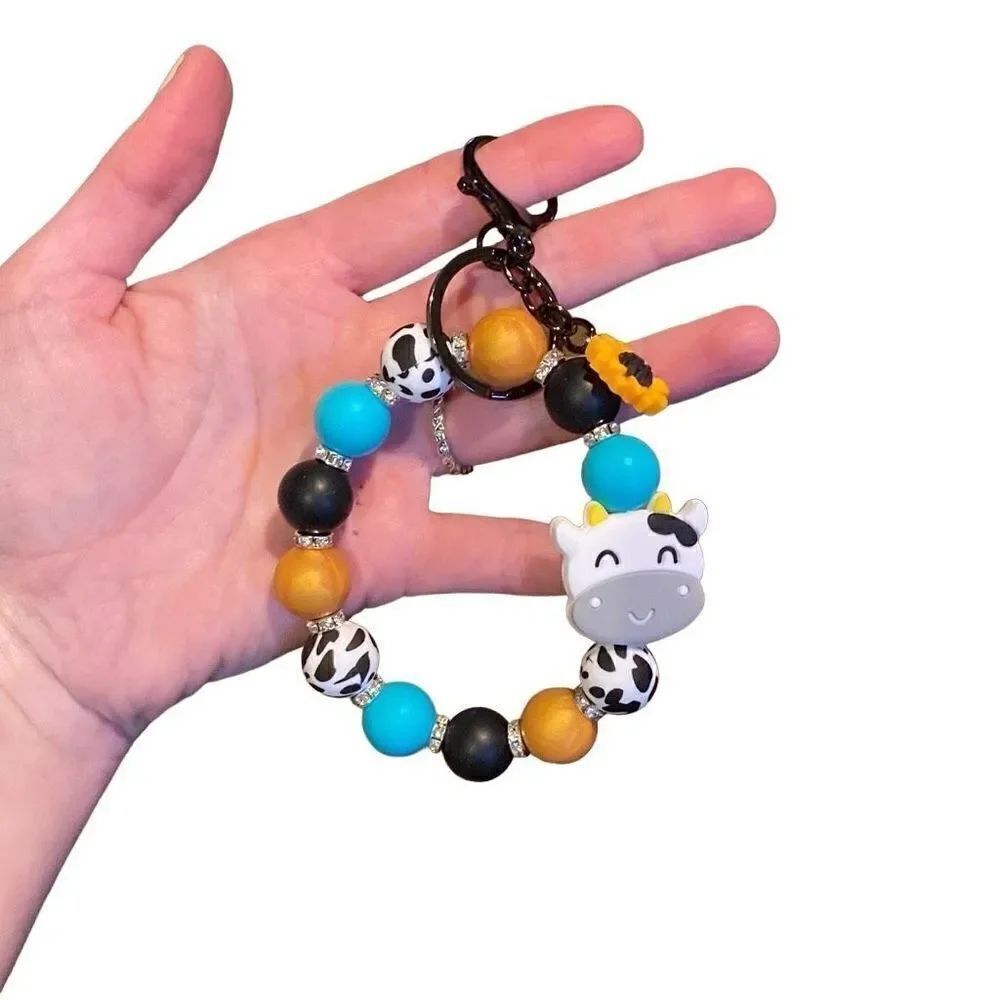Cow Wristlet Keychain - Picture 3 of 4